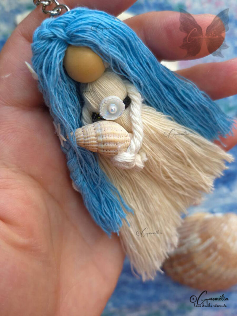 Nacréa Petite Fille Porte-clés Coquillage Océan Nation des Océans 2 Gnomélia v2 Nacréa