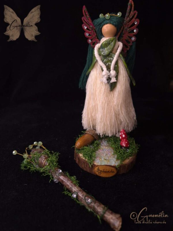 Fée Amérinda Reine Gardien des Bois Gnomélia