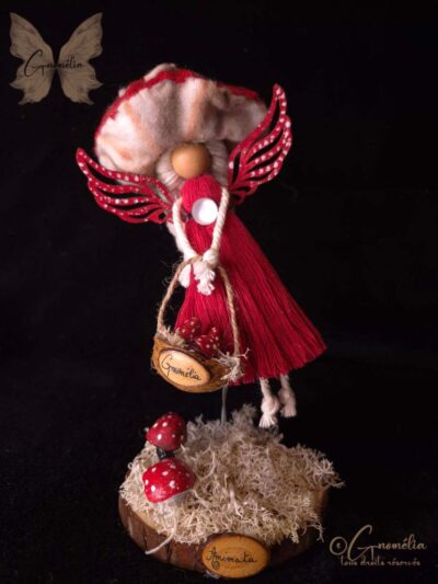 Fée Aminata Champignon Gardien des bois Gnomélia