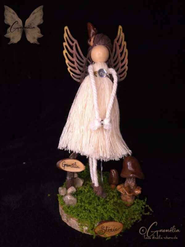 Fée Stérée Champignon Gardien des Bois Gnomélia